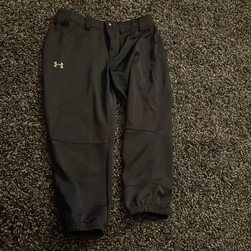 Under Armour Softball pants, Size S